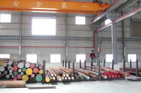 什么钨钢材料做冷挤压模具好